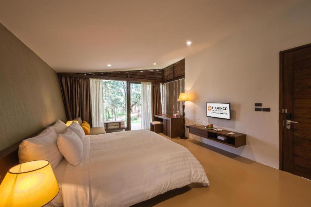 Flamingos Dai Lai Resort - Luxury Ngoc Quang エクステリア 写真
